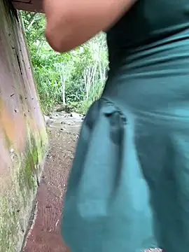 Ariana2017 online show from 02.14.26