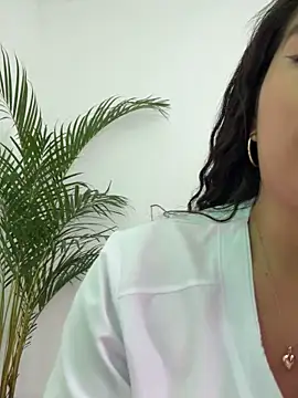 Ariana2017 online show from 02.25.26