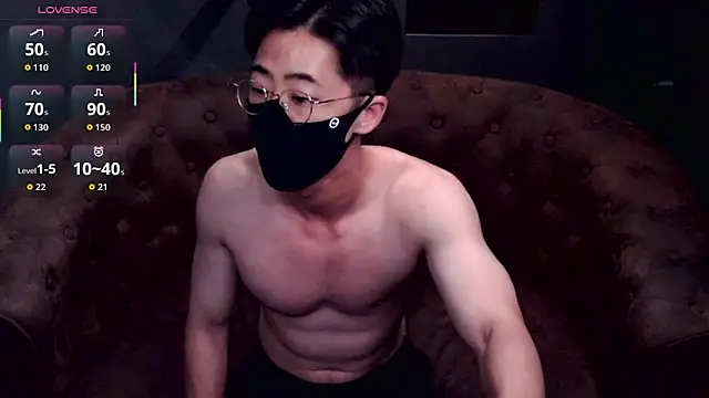 Snapshot of asiantwinkz chatting on 06.07.26 asiantwinkz online show from 06.07.26