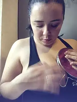 CutieMarine online show from 11.21.25