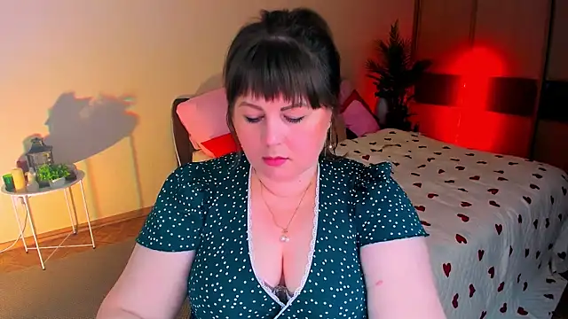 Snapshot of CrystaalStaar chatting on 06.29.26 CrystaalStaar online show from 06.29.26