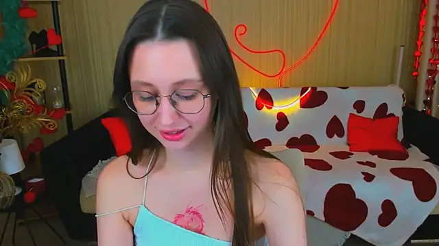 YourLovellyStory online show from 02.28.26