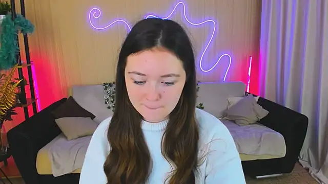 Snapshot of AlluringLookk chatting on 10.11.25 AlluringLookk online show from 10.11.25