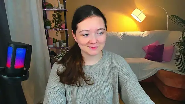 Snapshot of AlluringLookk chatting on 10.22.25 AlluringLookk online show from 10.22.25