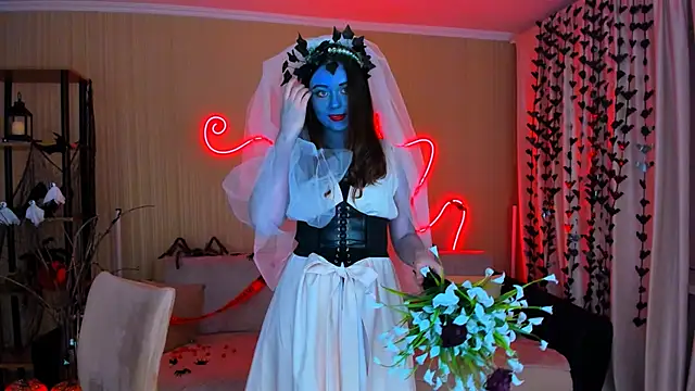 Snapshot of AlluringLookk chatting on 10.31.25 AlluringLookk online show from 10.31.25