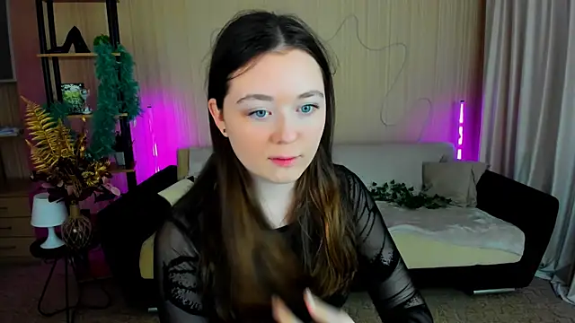 AlluringLookk online show from 12.05.25