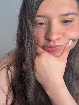 Snapshot of Emilyybennet_ chatting on 06.09.26 Emilyybennet online show from 06.09.26