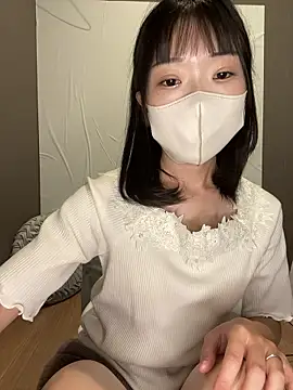 Snapshot of ms_suzuka chatting on 09.13.25 ms suzuka online show from 09.13.25