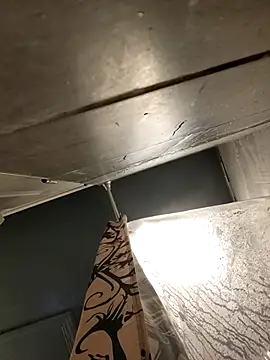 chocolate bella online show from 11.04.25