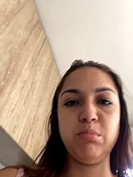 Snapshot of pamelaossa chatting on 10.30.25 pamelaossa online show from 10.30.25