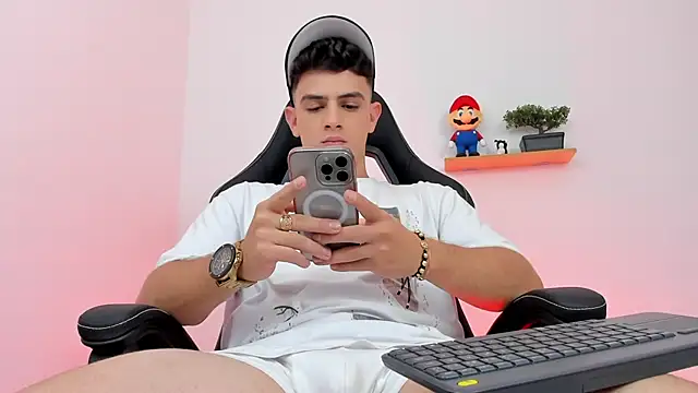 Mikecooper online show from 02.17.26