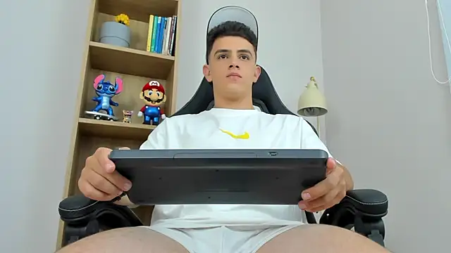 Mikecooper online show from 04.08.26