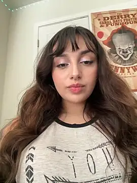 CharmingMaddie online show from 10.14.25