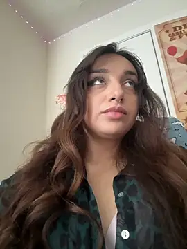 CharmingMaddie online show from 11.30.25