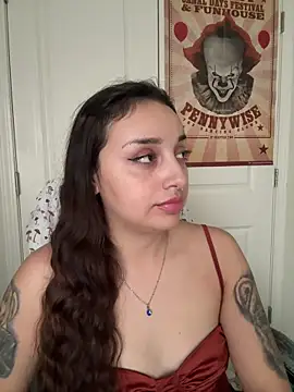 CharmingMaddie online show from 12.22.25