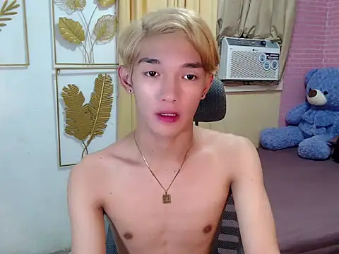 fuckerfriendsxx online show from 04.12.26