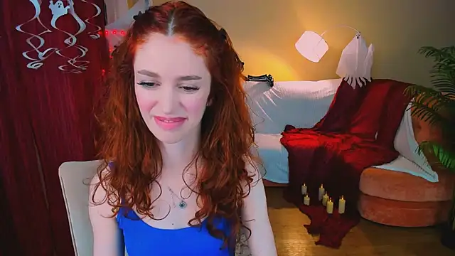 Snapshot of ChristinaConteeree chatting on 10.25.25 ChristinaConteeree online show from 10.25.25