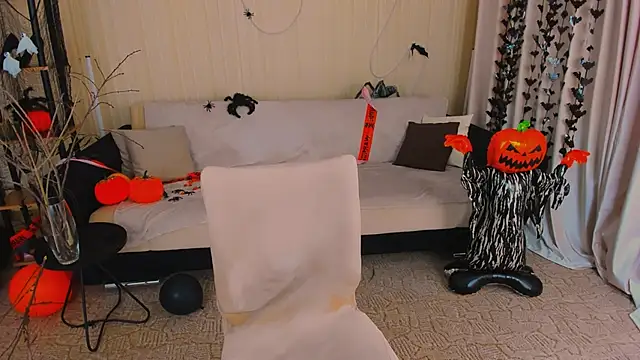 Snapshot of ChristinaConteeree chatting on 11.03.25 ChristinaConteeree online show from 11.03.25