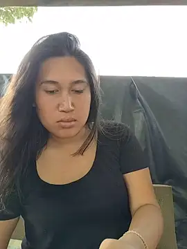 Snapshot of Romantic_Sabrina chatting on 11.15.25 Romantic Sabrina online show from 11.15.25