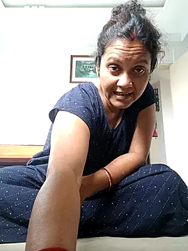 Snapshot of SHUVANI_SEXY chatting on 09.16.25 SHUVANI SEXY online show from 09.16.25