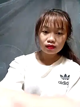 Snapshot of PhayPhay123 chatting on 10.16.25 PhayPhay123 online show from 10.16.25