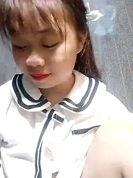 Snapshot of PhayPhay123 chatting on 10.20.25 PhayPhay123 online show from 10.20.25