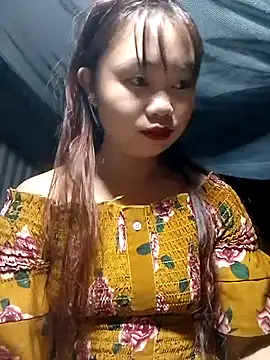 Snapshot of PhayPhay123 chatting on 11.08.25 PhayPhay123 online show from 11.08.25