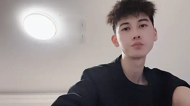 Snapshot of xiaojie2563 chatting on 10.29.25 xiaojie2563 online show from 10.29.25