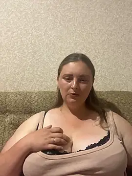 Snapshot of Sophia_BigBoobss_1 chatting on 06.14.26 Sophia BigBoobss 1 online show from 06.14.26