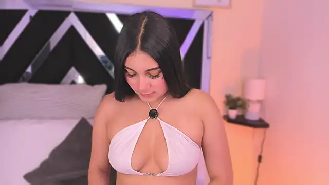 Snapshot of salem_sp chatting on 10.19.25 salem sp online show from 10.19.25