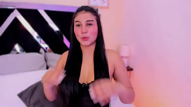 Snapshot of salem_sp chatting on 10.23.25 salem sp online show from 10.23.25