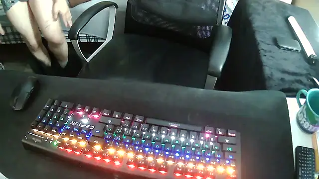 solooboy18 online show from 09.24.25