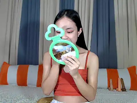 Snapshot of Jadehotcum chatting on 10.03.25 Jadehotcum online show from 10.03.25