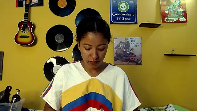 meisevil77 online show from 02.26.26