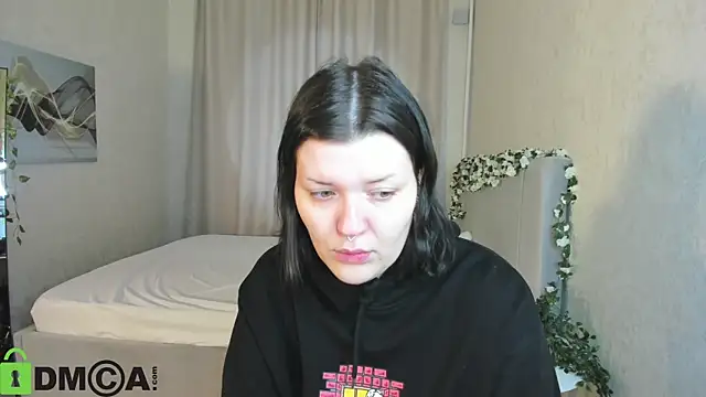 Michele Greenn online show from 11.15.25