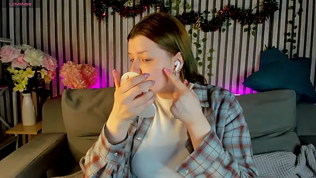 Michele Greenn online show from 01.12.26