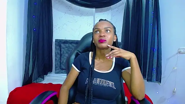 mia  thomson  online show from 11.23.25