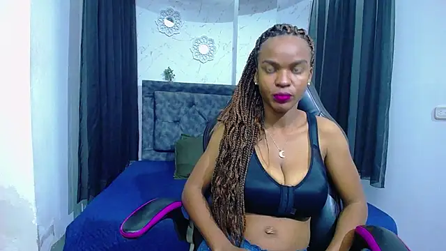 mia  thomson  online show from 02.10.26