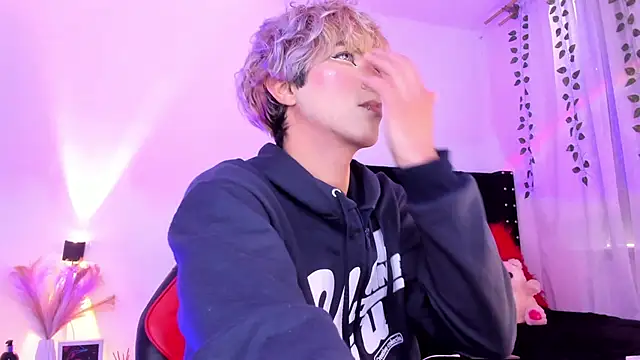 Cooperrosscute233 online show from 02.22.26