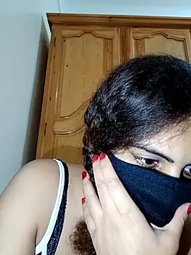 ghadiraa online show from 11.19.25