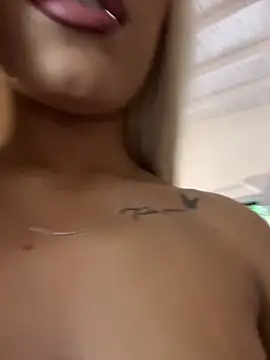 MystiqueXXX online show from 11.05.25