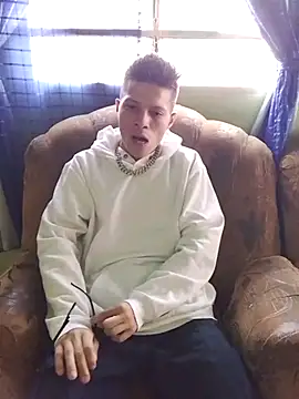 elinnki online show from 10.05.25