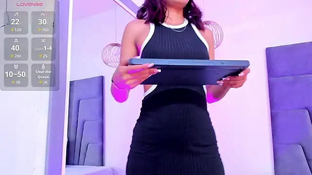 Mia Gil  online show from 09.16.25