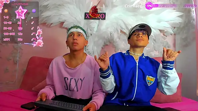 Snapshot of spicy_adonhis chatting on 10.06.25 spicy adonhis online show from 10.06.25