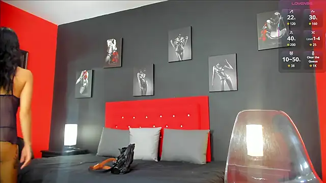 Snapshot of lilyth_adam chatting on 10.10.25 lilyth adam online show from 10.10.25