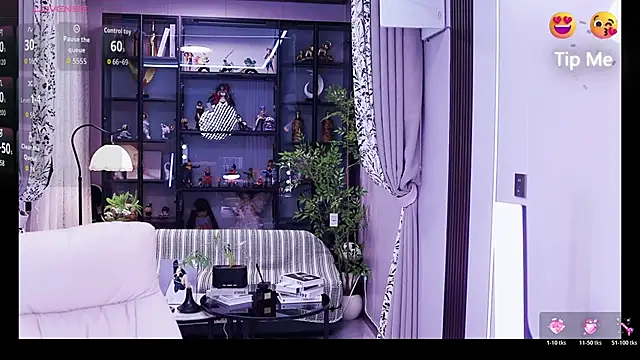 Snapshot of kelariy chatting on 06.14.26 kelariy online show from 06.14.26