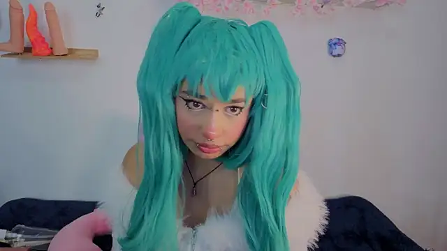 zoelight18 online show from 10.31.25