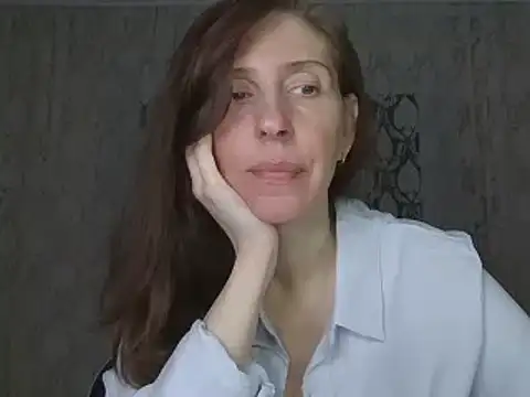 CandiCole online show from 10.20.25