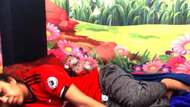 Snapshot of indiandesire4u69 chatting on 11.01.25 indiandesire4u69 online show from 11.01.25