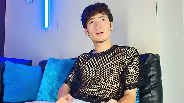  DantFox  online show from 10.28.25